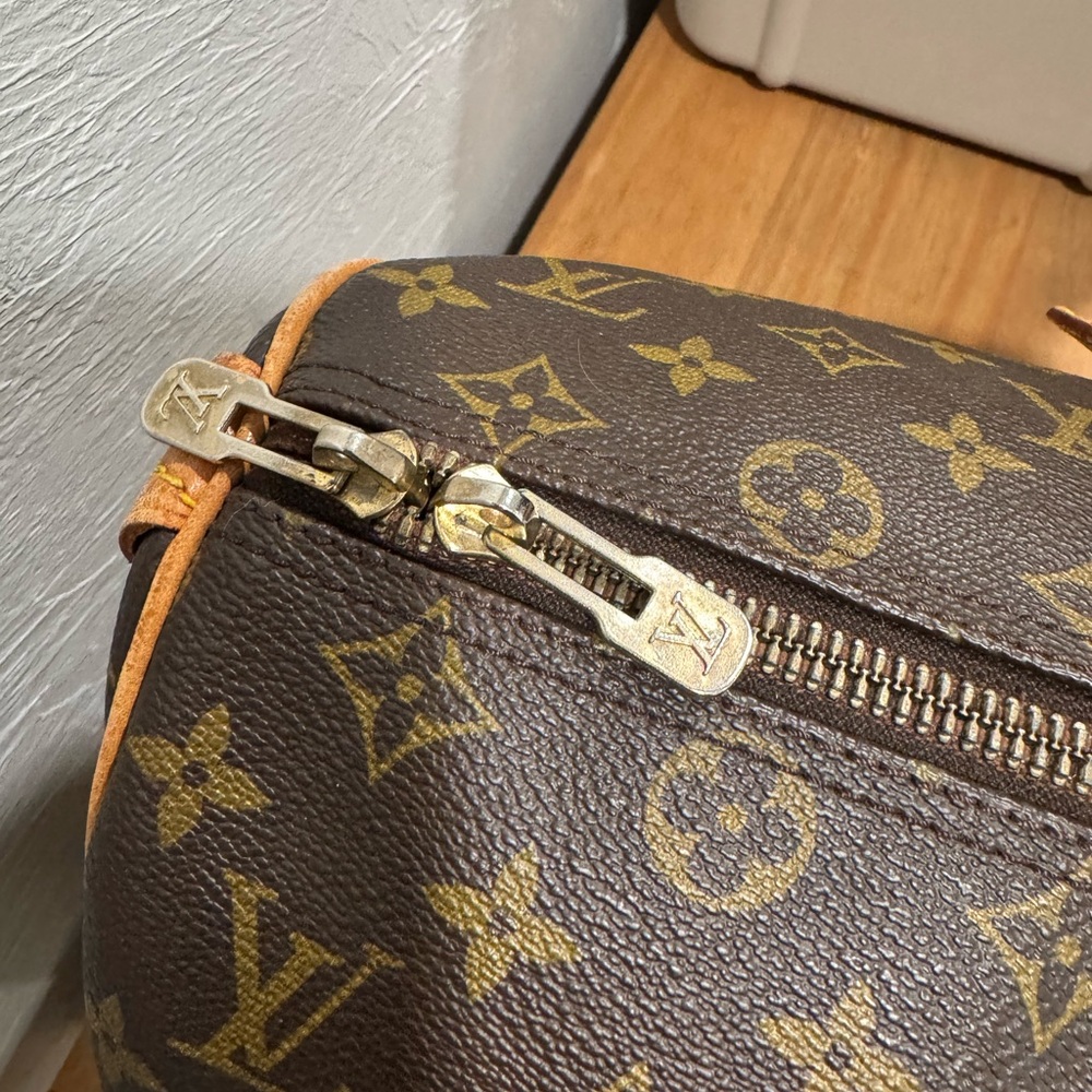 Louis Vuitton Monogram Keepall 45 Canvas Duffel with Natural Leather Trim - Picture 3 of 8